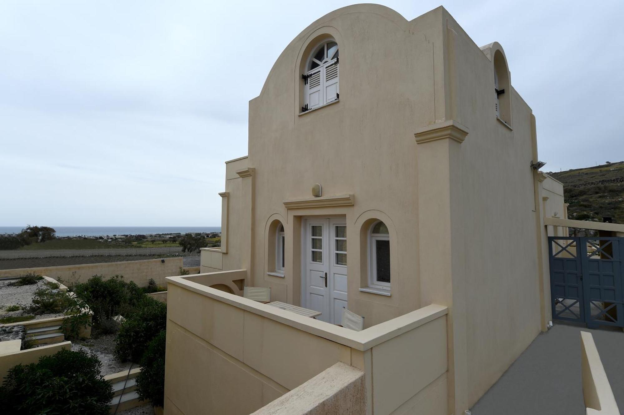 Leon Lux Apartments Perivolos  Ngoại thất bức ảnh