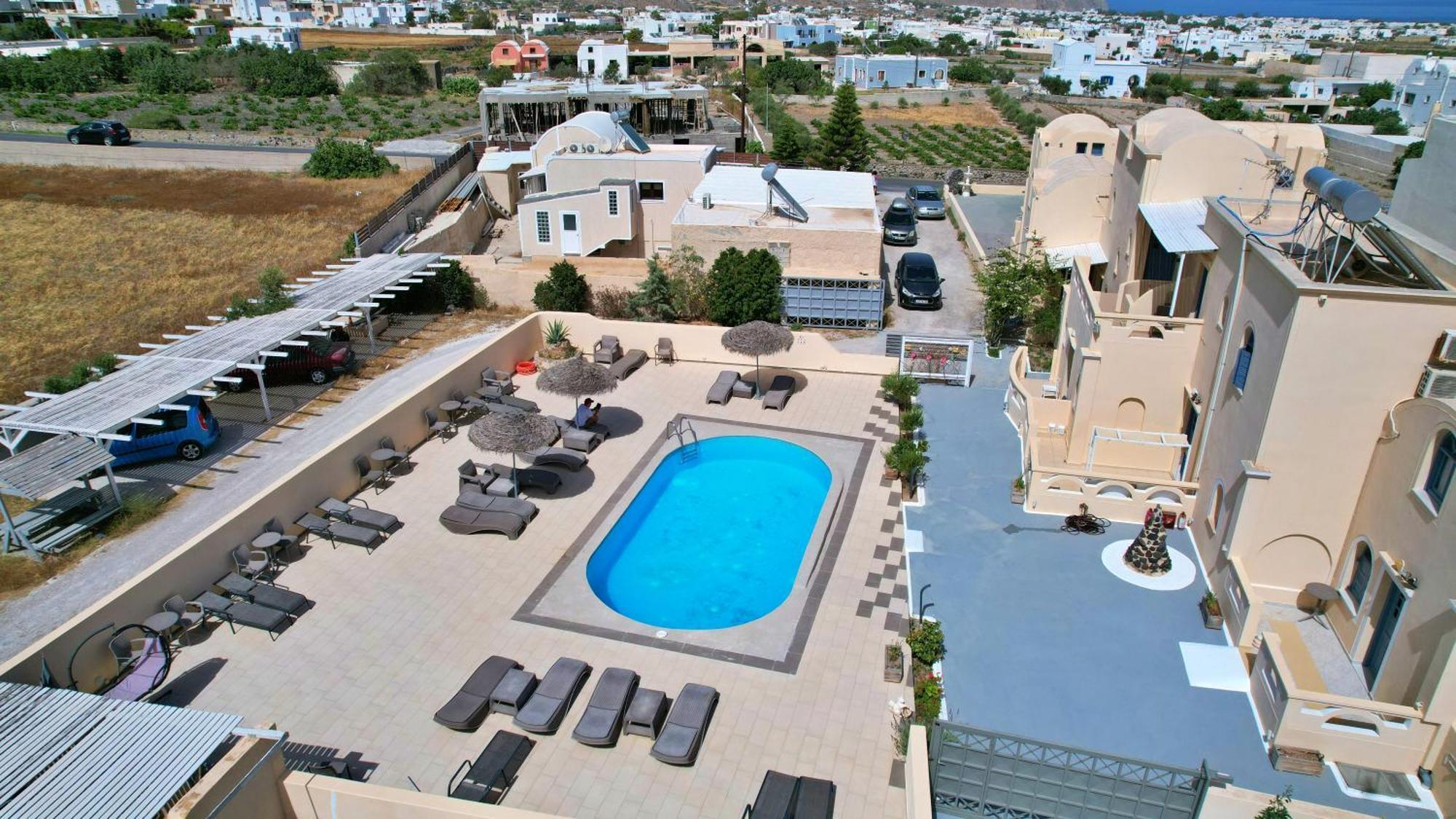 Leon Lux Apartments Perivolos  Ngoại thất bức ảnh
