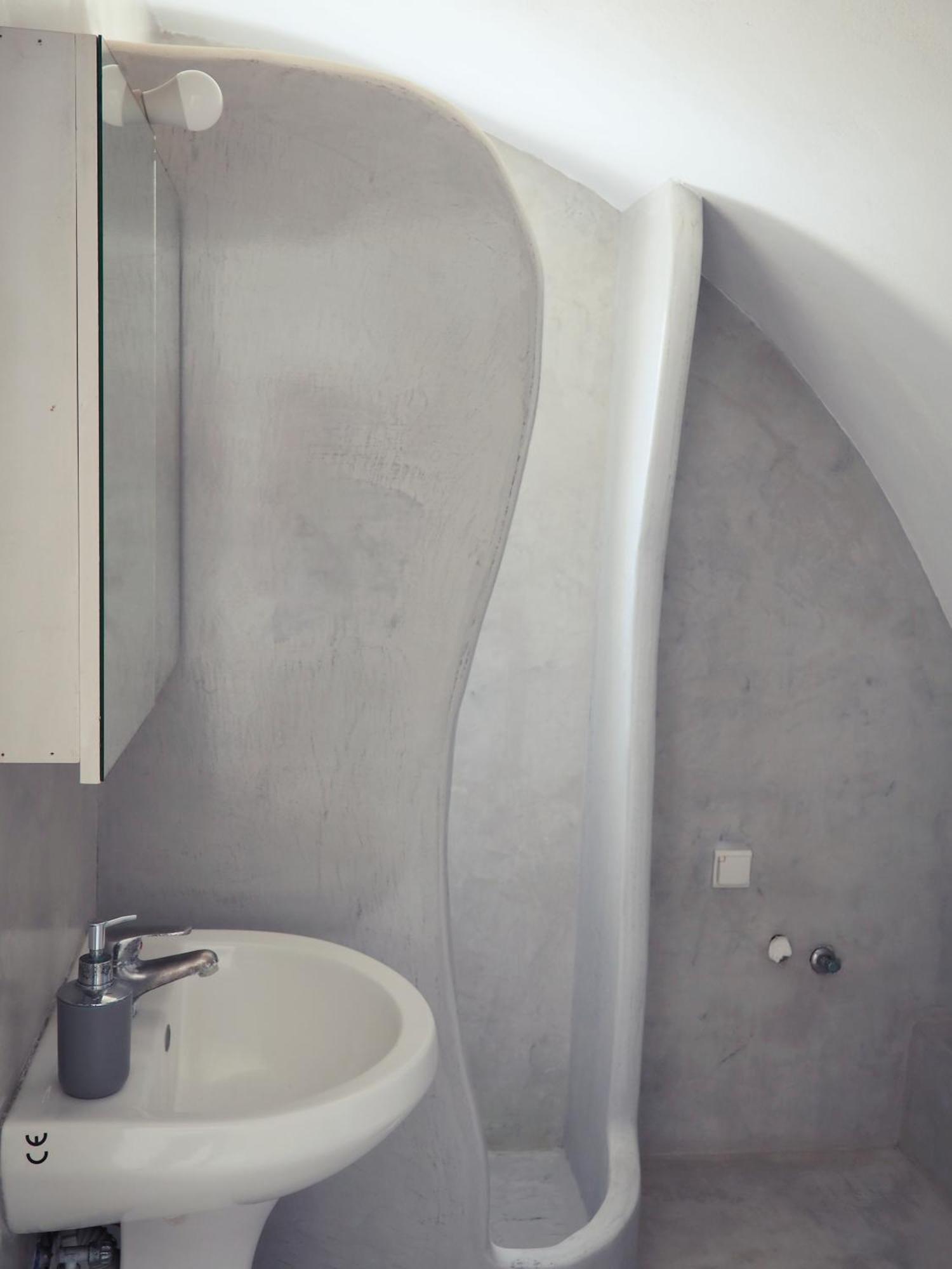 Leon Lux Apartments Perivolos  Ngoại thất bức ảnh