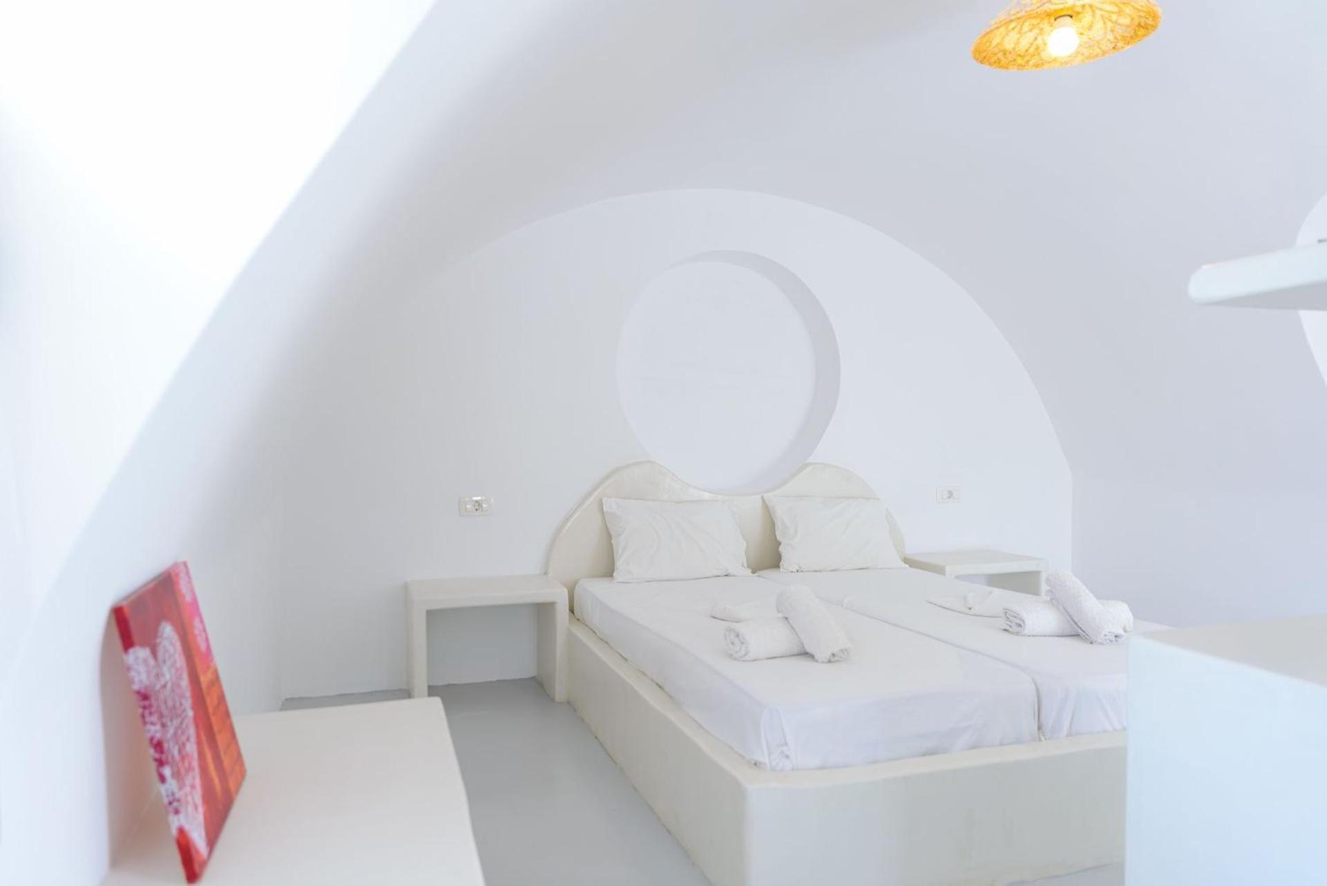 Leon Lux Apartments Perivolos  Ngoại thất bức ảnh