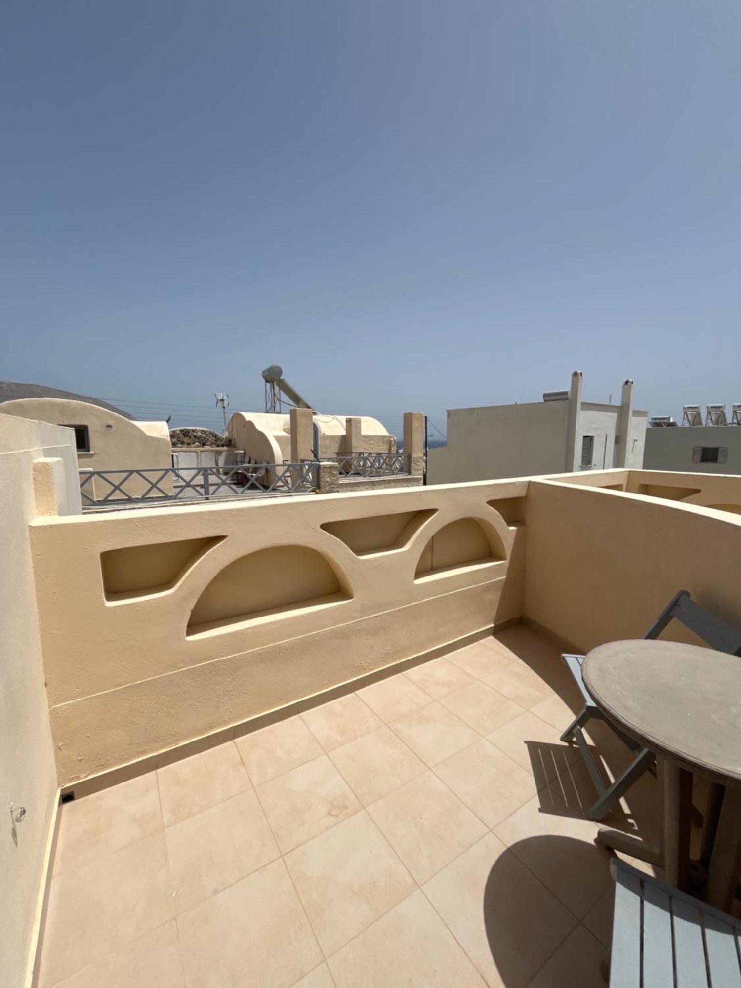 Leon Lux Apartments Perivolos  Ngoại thất bức ảnh