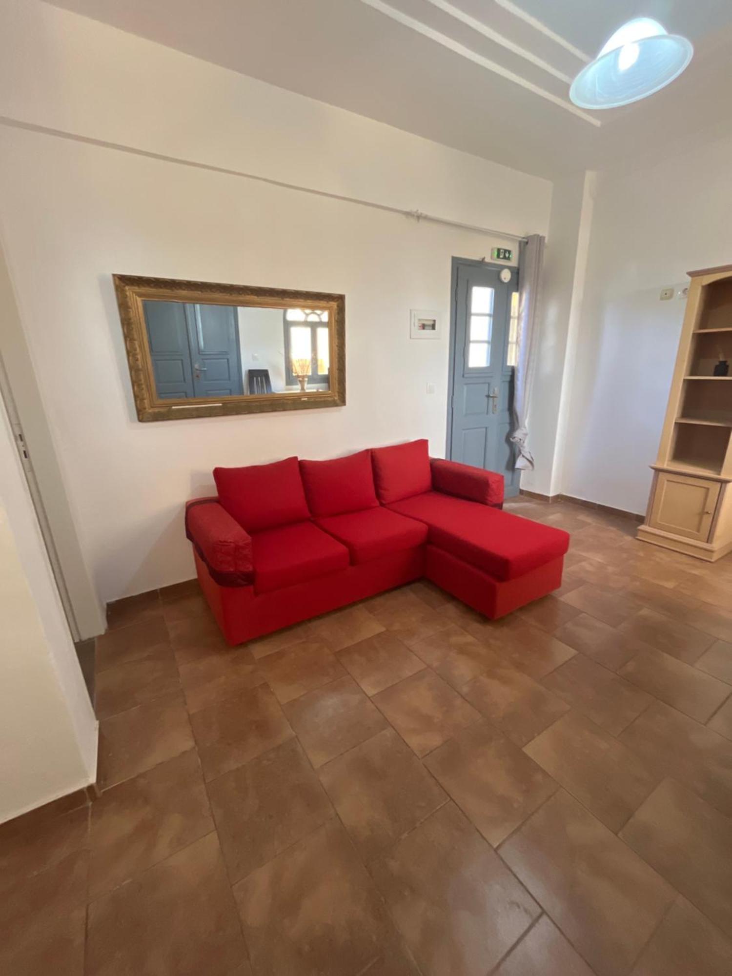 Leon Lux Apartments Perivolos  Ngoại thất bức ảnh